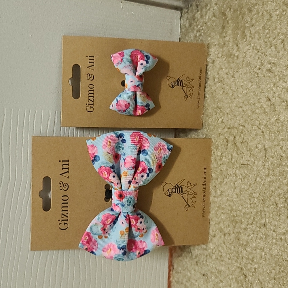 NWT Gizmo & Ani Matching Bowtie Set